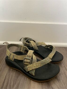 Chaco Kids Yellow-Blue Multi Strap Sandals with Black Footbed